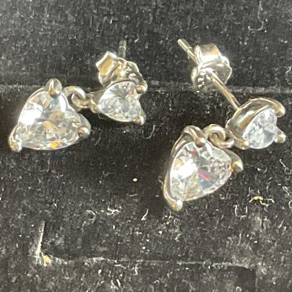 Pandora Double Heart Sparkling Stud Earrings - Picture 5 of 8